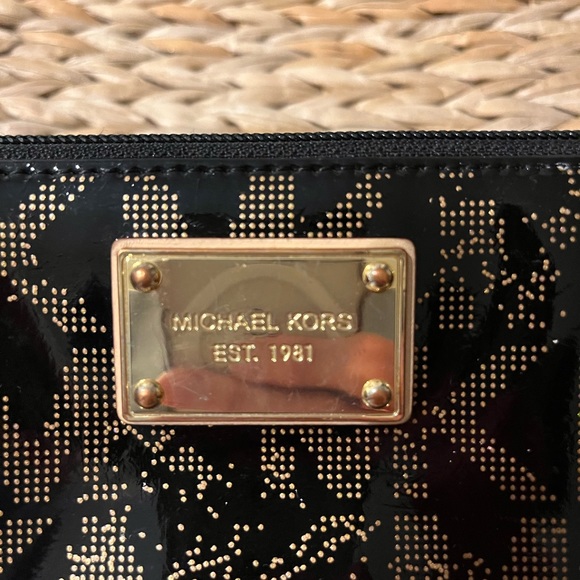 MICHAEL KORS WALLET - Picture 3 of 6